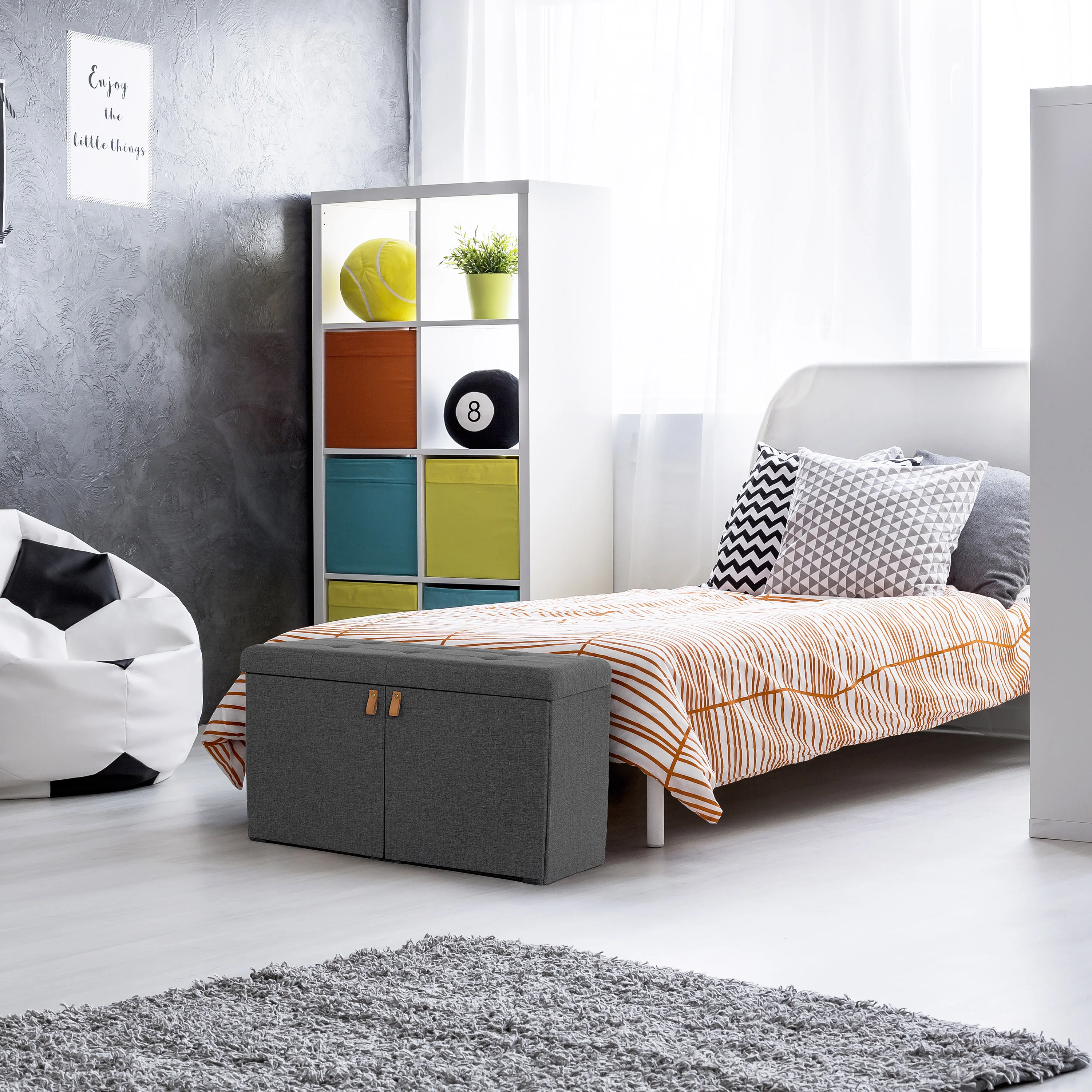 Tufted Shoe Storage Trunk - Image 7