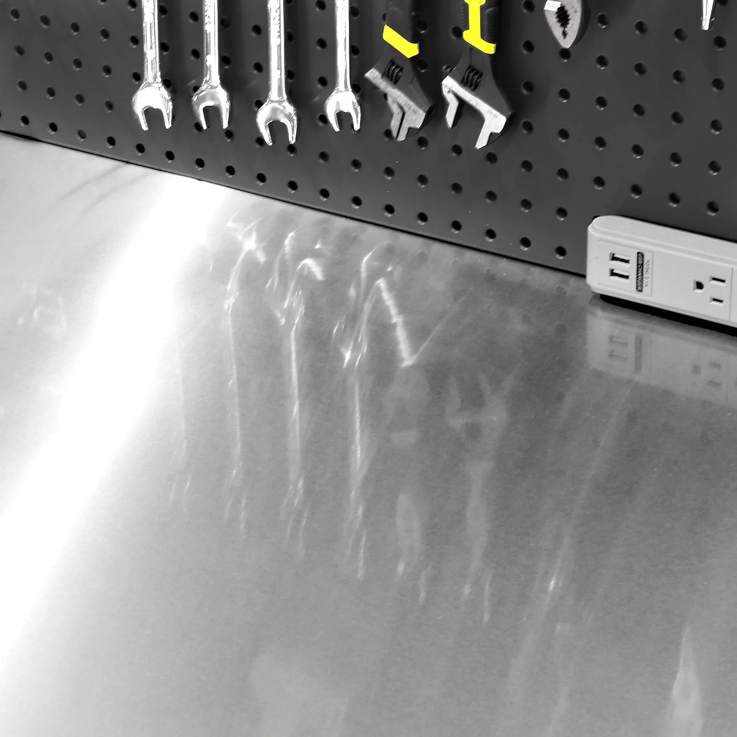 UltraHD® Lighted Workcenter w/ Stainless Steel Top and Pegboard - Image 8