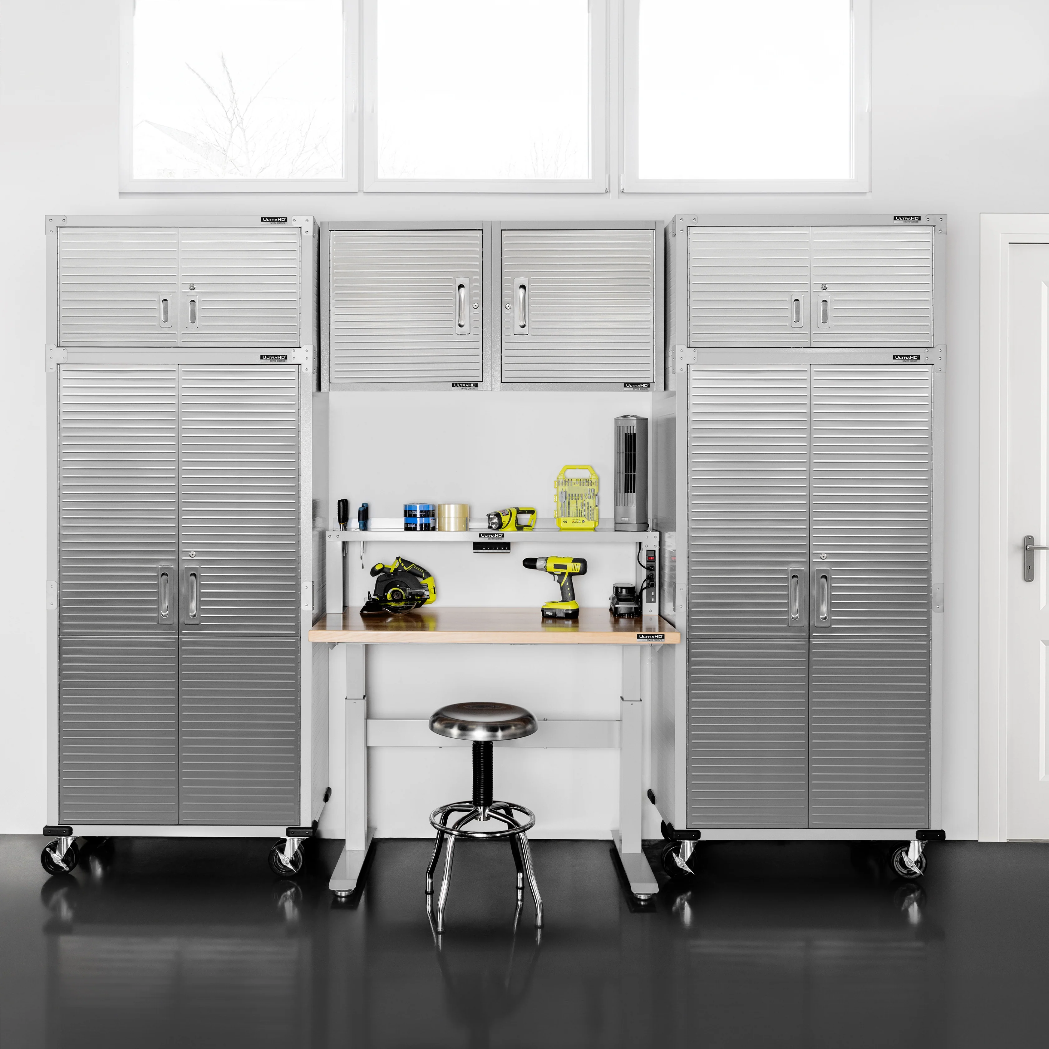 UltraHD® Electric Height Adjustable Workbench - Image 15